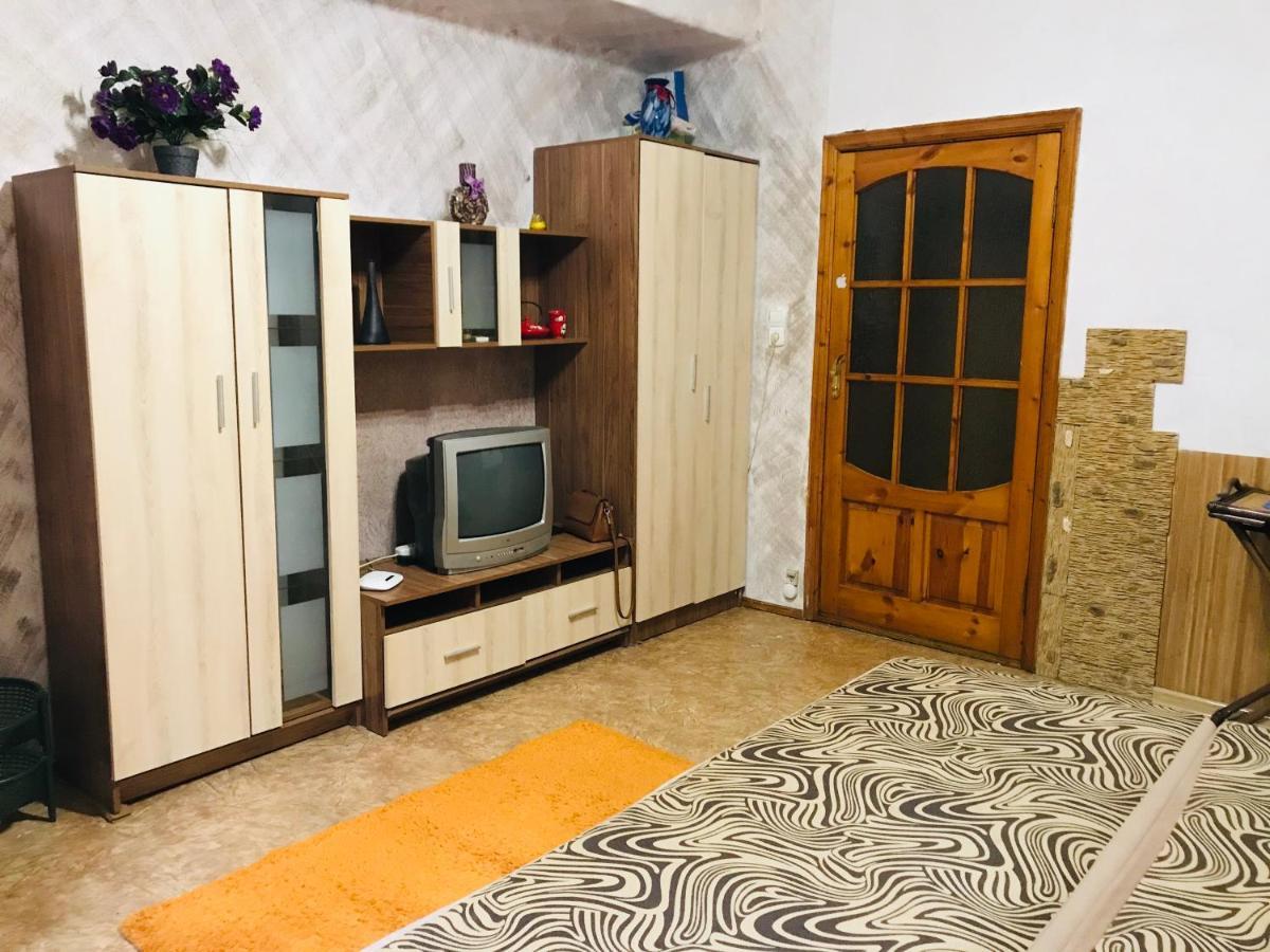 1 Room Apartment Odessa Exteriör bild
